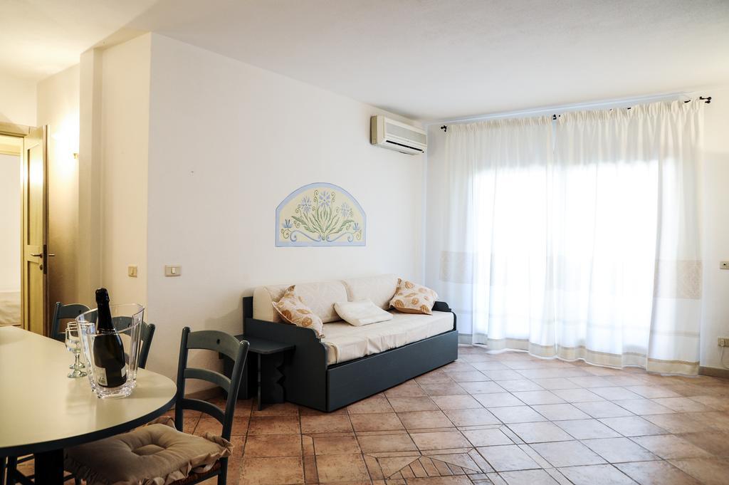 Elite Smeralda Room Porto Rotondo Exterior photo